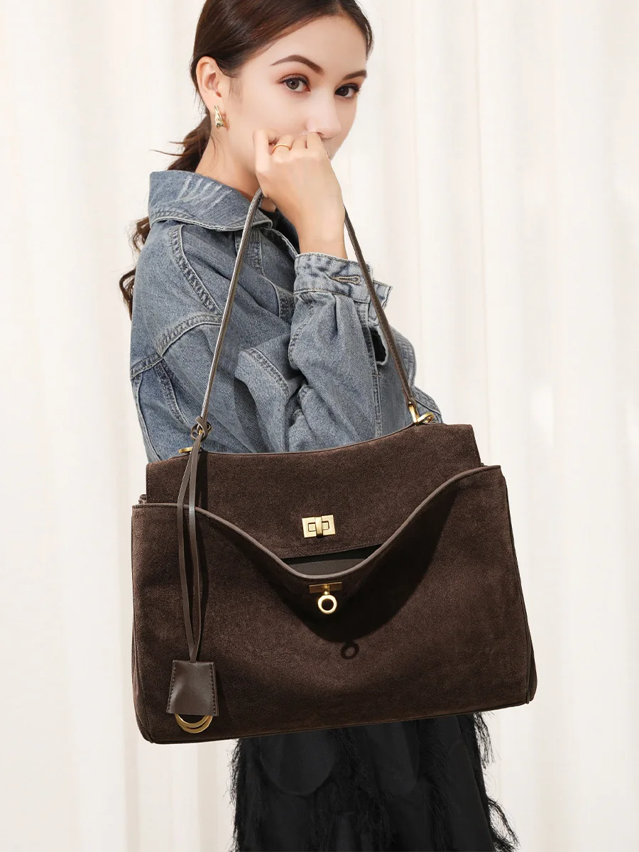 Осенне-зимняя женская сумка из – обзор и цена Luxury Bags Tote