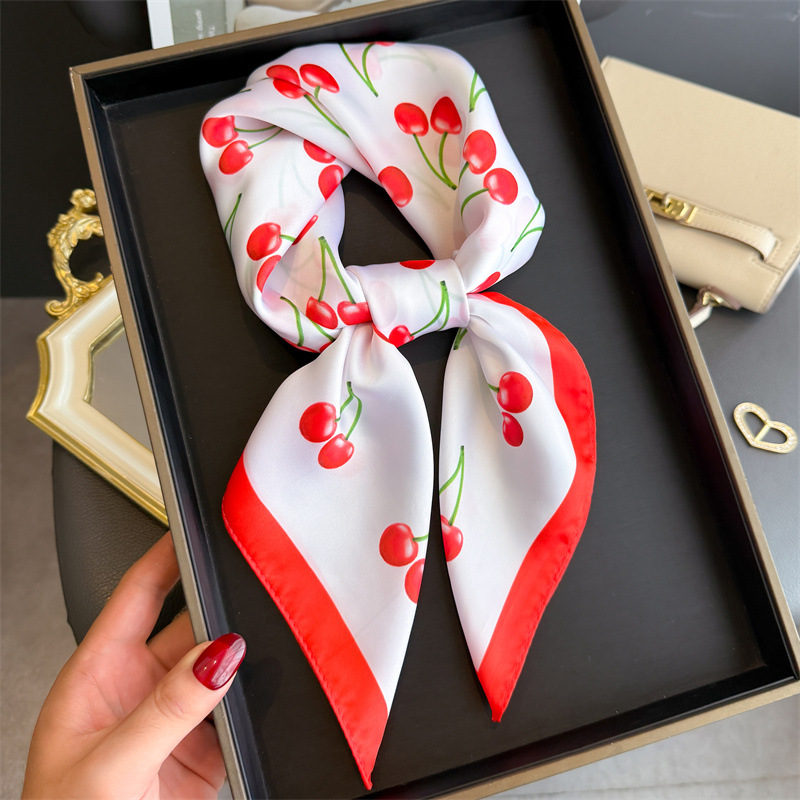 Роскошный квадратный атласный  – обзор и цена Luxury Bags China